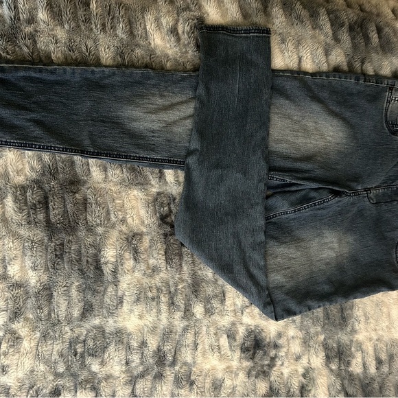 Mossimo Supply Co. Dark Wash Denim Jeans - Picture 2 of 4